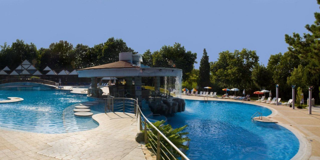 Отель Hotel Magnolia Албена-13